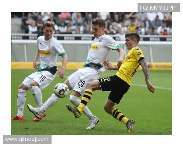 门兴格拉德巴赫与斯图加特激战正酣谁能在德甲赛场上笑到最后 门兴格拉德巴赫与斯图加特激战正酣谁能在德甲赛场上笑到最后